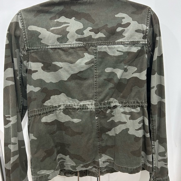 Aeropostale Camo Utility Jacket – Size S - Picture 4 of 4
